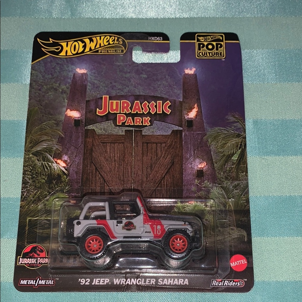 Hot Wheels Premium Jurassic Park '92 Jeep Wrangler Sahara